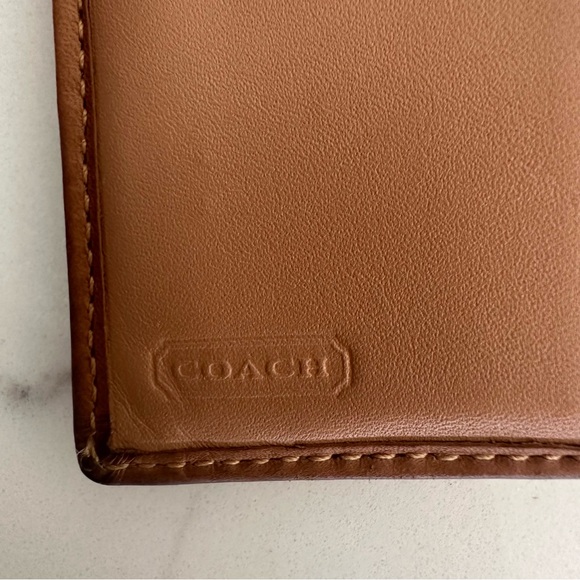 Vintage Coach Leatherware Trifold Wallet in Jacquard Fabric in Tan and Brown - Picture 4 of 7